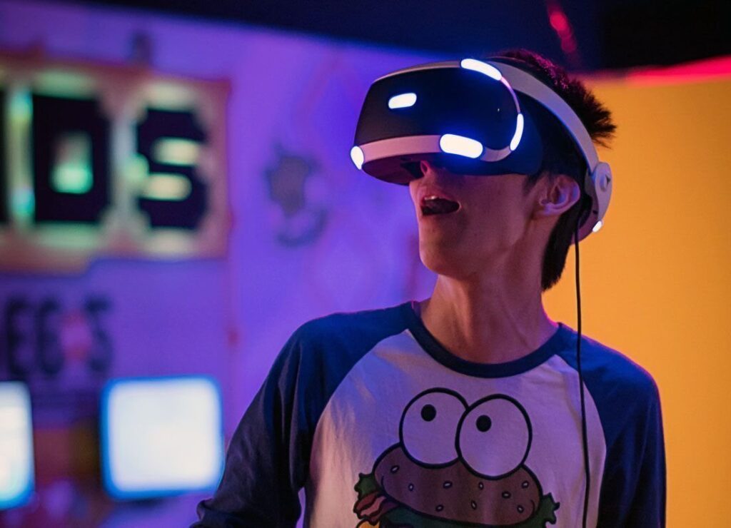 Don't Be Fooled By New Oculus VR Kills IRL If Your Game Character Dies tech-technology-headset