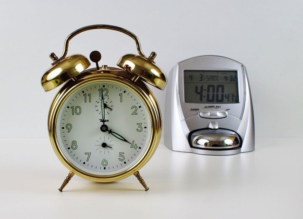 watch-hand-clock
